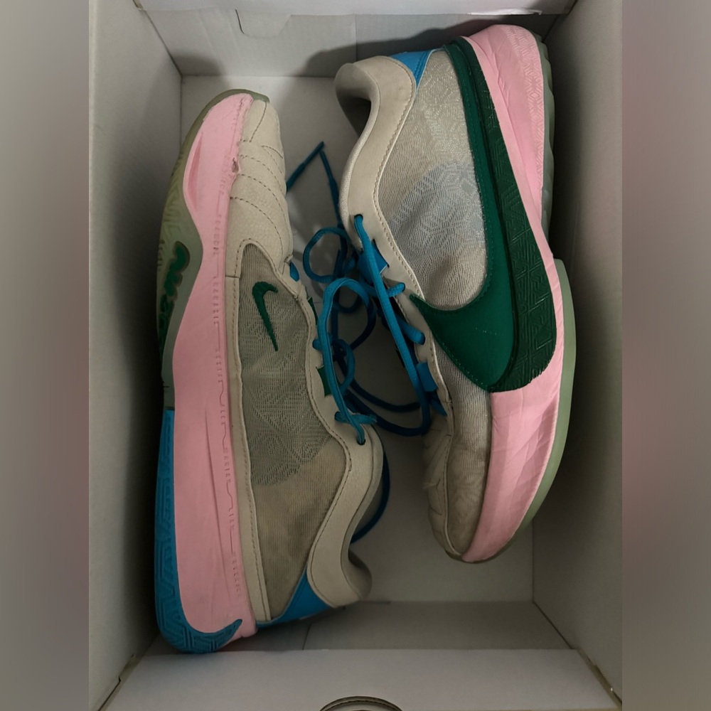 Zoom Freak 5